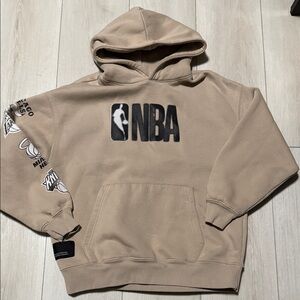 NBA Logo Kid’s Zara Beige Hooded Sweatshirt with pocket and graphics -Size 11-12